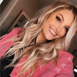 Meet your Posher, Meredith